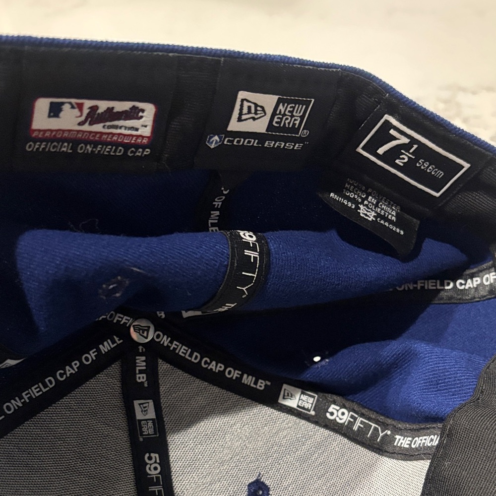 ⚾️ Texas Rangers Blue Baseball Cap with T Logo and Side Flag Patch ⚾️ - Picture 4 of 4